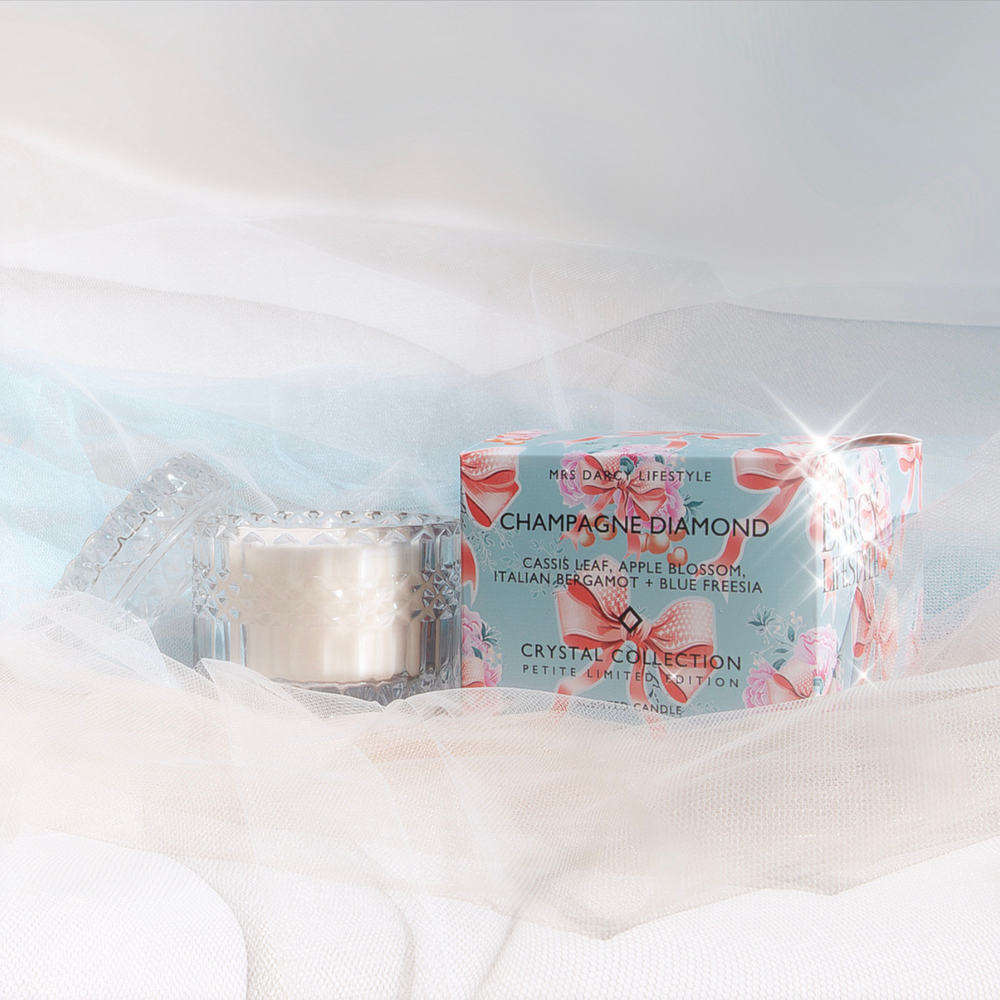 Candle (Petite) Champagne Diamond - Cassis Leaf, Apple Blossom