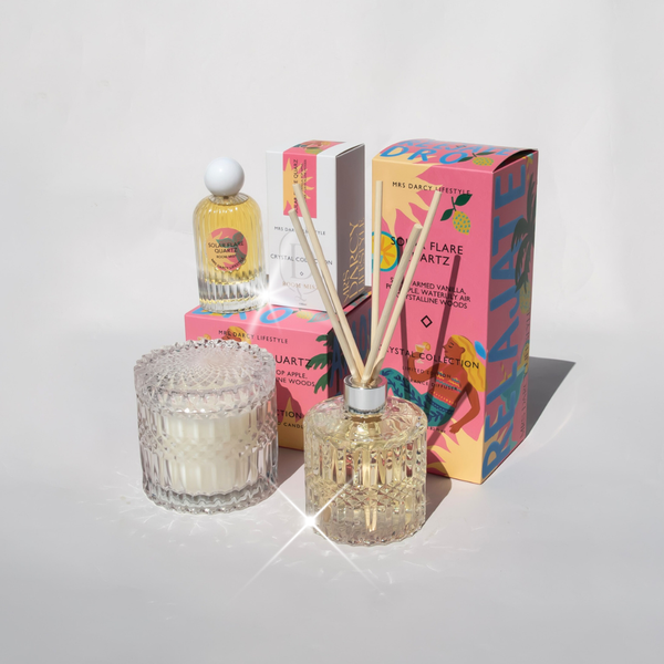 Candle Solar Flare Quartz - Sun-Warmed Vanilla, Pop Apple, Waterlily Air + Crystalline Woods